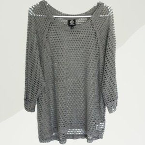 Bobeau layering/coverup top NWOT